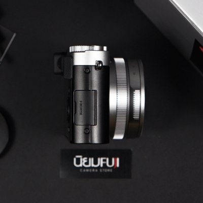 Leica D LUX 7