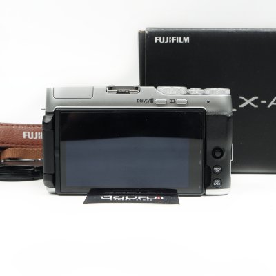 Fujifilm XA7