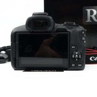 Canon Eos R50