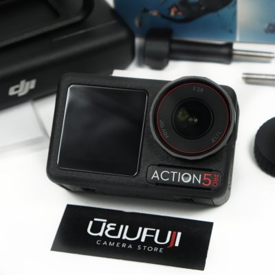 DJI Osmo Action 5 Pro Adventure Combo
