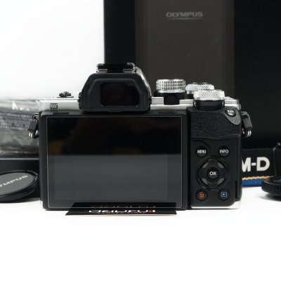 Olympus EM10II