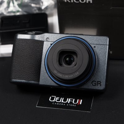 RICOH GRIIIx Urban Edition