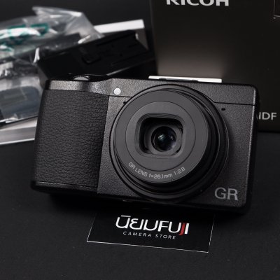Ricoh GRIIIx HDF