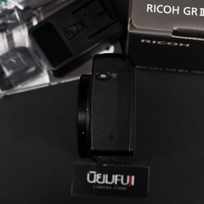 Ricoh GRIIIx HDF