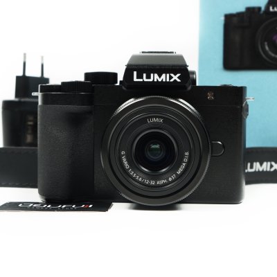 Lumix G100D