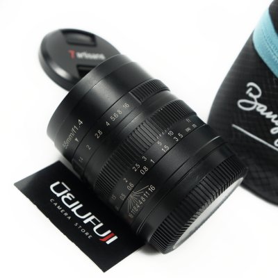 7Artisan 55mm F1.4