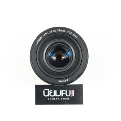 EF-M 32mm F1.4 STM