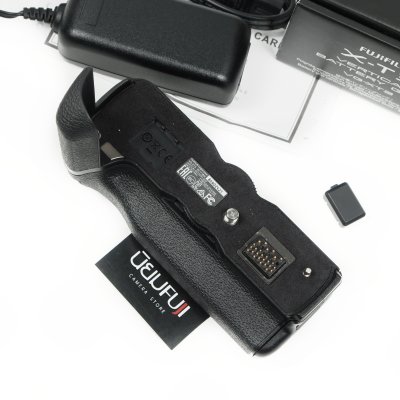 Battery Grip XT3