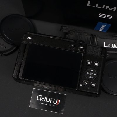 Lumix S9