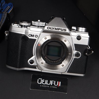 Olympus EM5 III