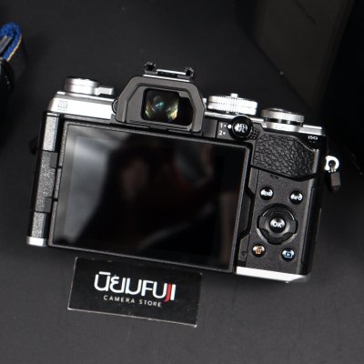 Olympus EM5 III
