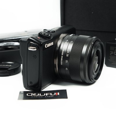Canon Eos M100