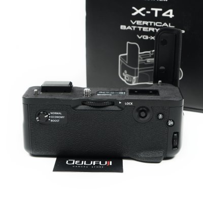 Battery Grip XT4