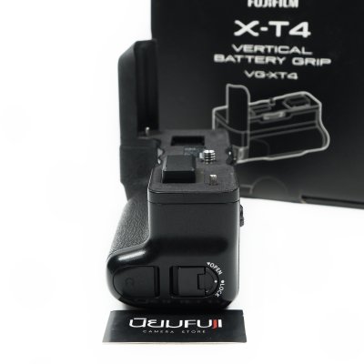 Battery Grip XT4