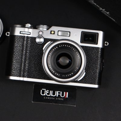 Fujifilm X100F