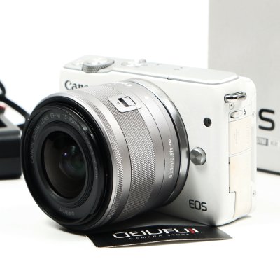 Canon EOS M10