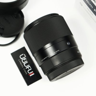 Sigma 30mm F1.4 DC DN