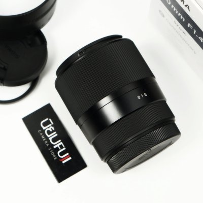 Sigma 30mm F1.4 DC DN