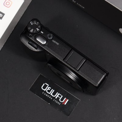 RICOH GR IV HDF
