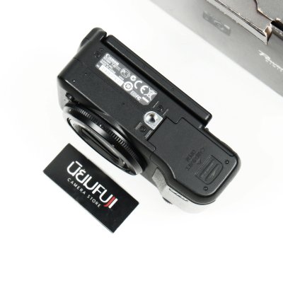 Canon G12