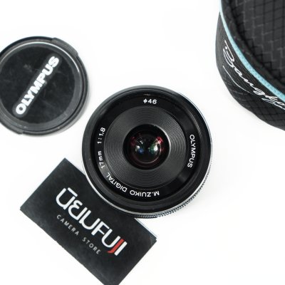 Zuiko 17mm F1.8