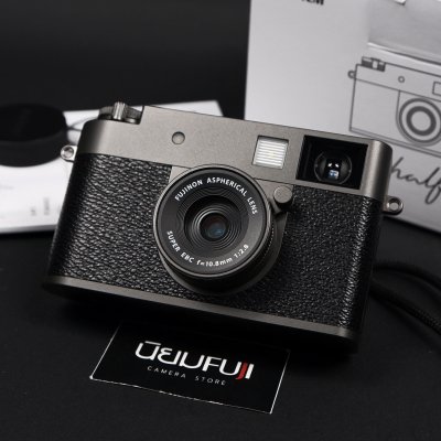 Fujifilm X half