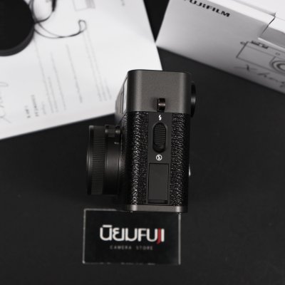 Fujifilm X half