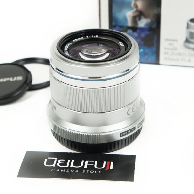 Zuiko 45mm F1.8