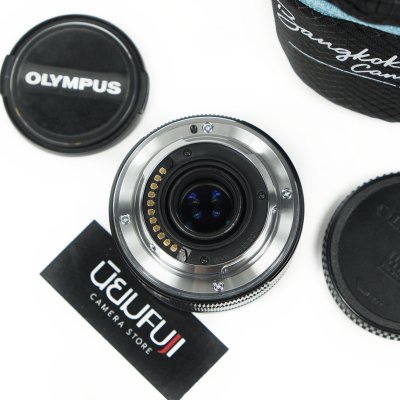 Zuiko 17mm F1.8