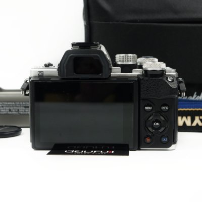 Olympus EM10II