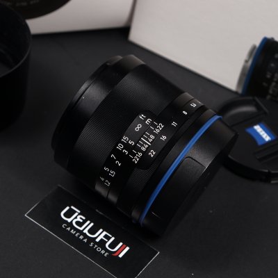 Zeiss 50mm F2