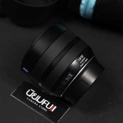 Zeiss 32mm F1.8