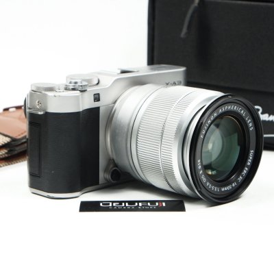 Fujifilm XA3