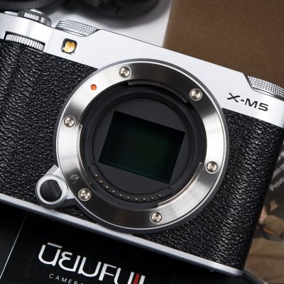 Fujifilm XM5