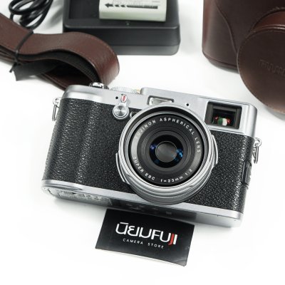 Fujifilm X100