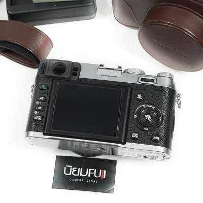 Fujifilm X100