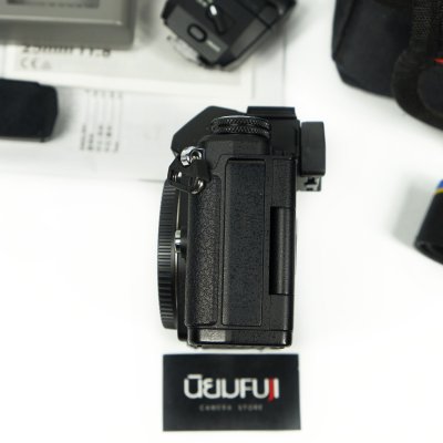 Olympus EM5 II