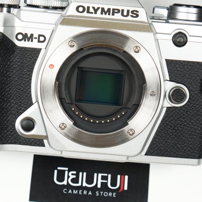 Olympus EM5 III