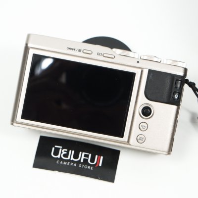 Fujifilm XF10