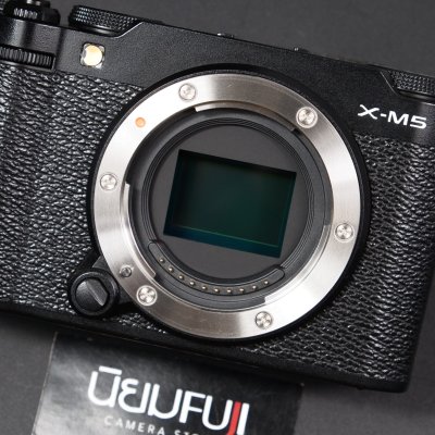 Fujifilm XM5