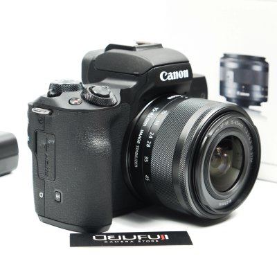 Canon M50