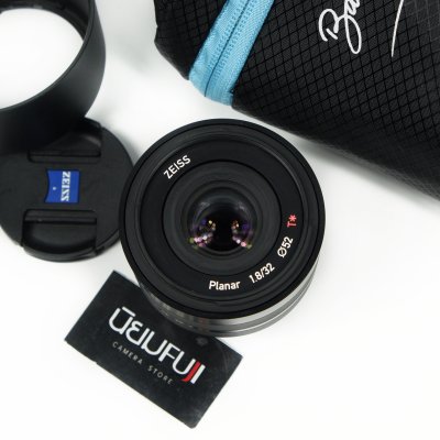 Zeiss 32mm F1.8