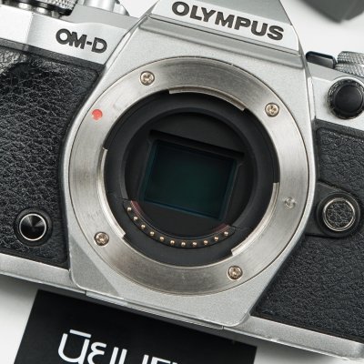 Olympus EM5 II