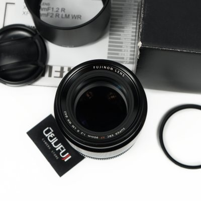 XF90mm F2 R LM WR