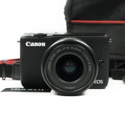 Canon EOS M10