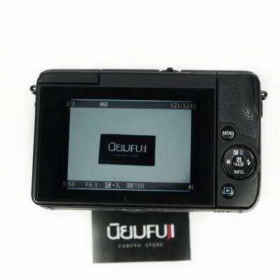 Canon EOS M10