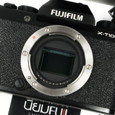 Fujifilm XT100