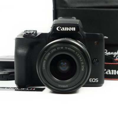 Canon EOS M50