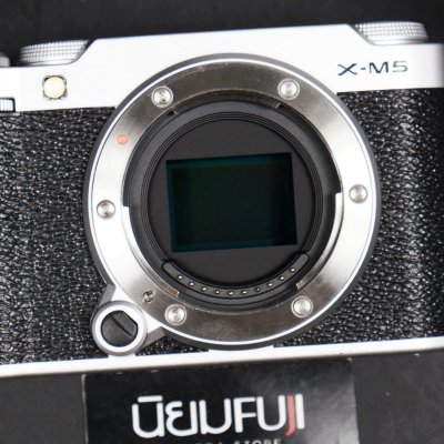 Fujifilm XM5