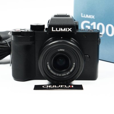 Lumix G100D